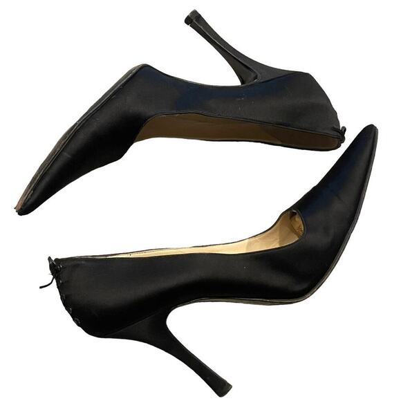 Vera Wang Authentic Lace Up Back Satin Pumps Pointed Toe Black Size 8 - Picture 3 of 9